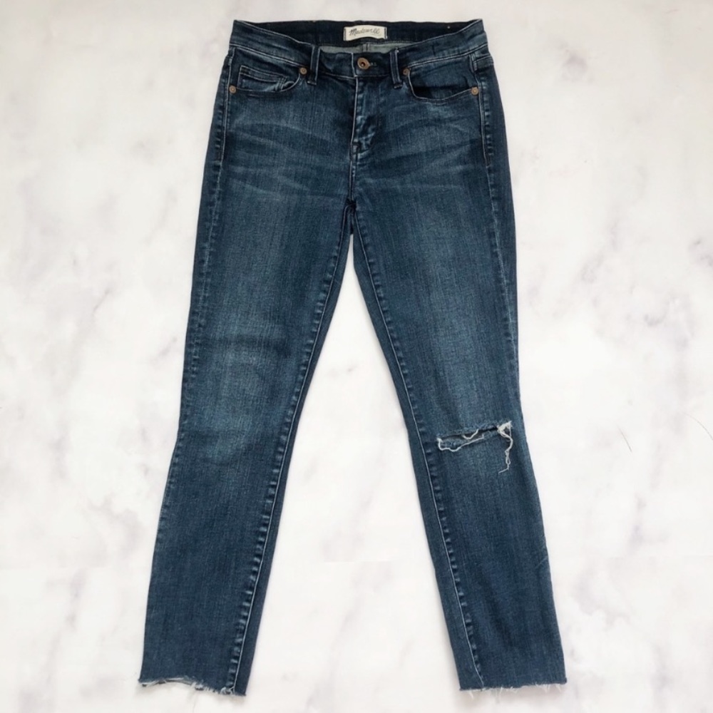 Madewell | Distressed Raw Hem Cropped Jeans